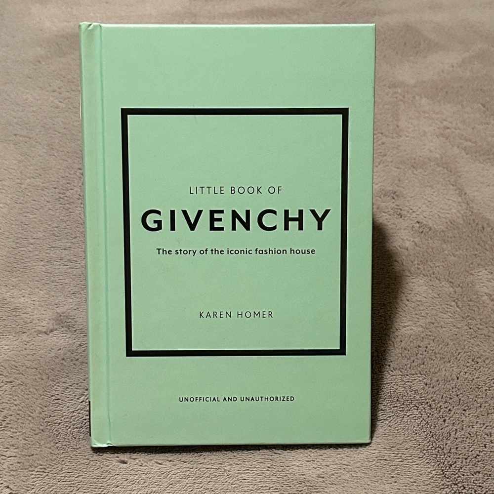 The Little Book of Givenchy (Little Books of Fashion) by Karen Homer (Hardcover)